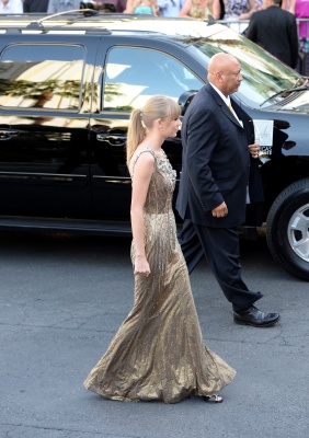taylor_0019.jpg
