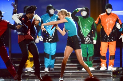 taylor_0103.jpg