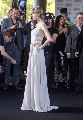 taylor_0058.jpg