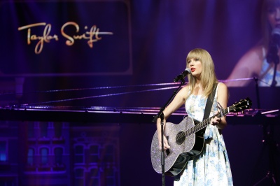 taylor_0015.jpg
