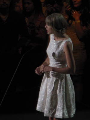 taylor_0001.jpg
