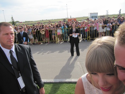 taylor_0006.jpg