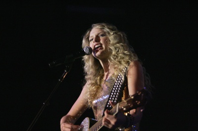 taylor_0015.jpg