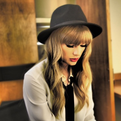 taylor_0005.jpg
