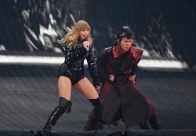 taylor_0114.jpg