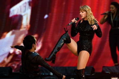 taylor_0012.jpg