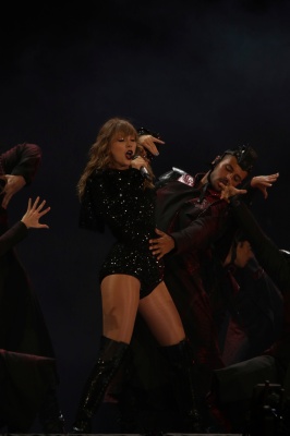 taylor_0027.jpg