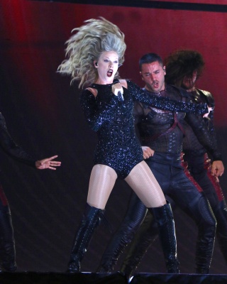 taylor_0042.jpg