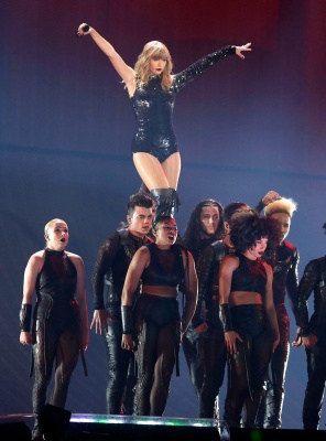 taylor_0104.jpg