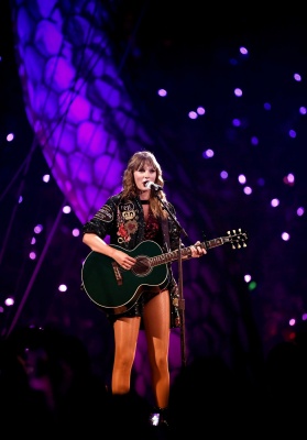 taylor_0001.jpg
