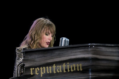 taylor_0102.jpg