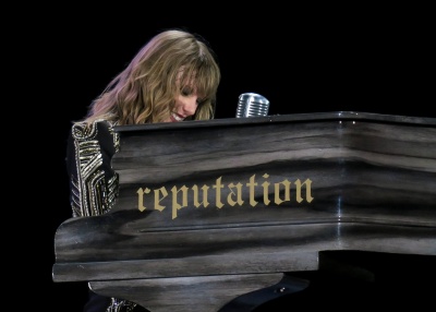 taylor_0107.jpg