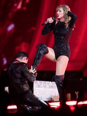taylor_0012.jpg