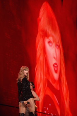 taylor_0003.jpg