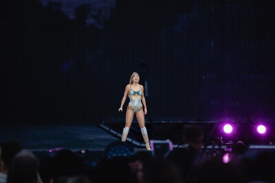 taylor_0120.jpg