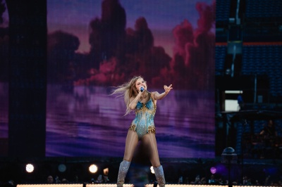 taylor_0145.jpg