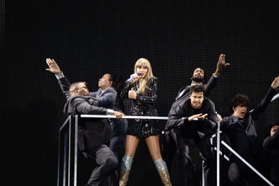 taylor_0223.jpg