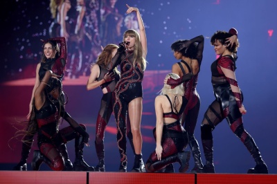 taylor_0015.jpg