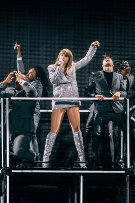 taylor_0054.jpg