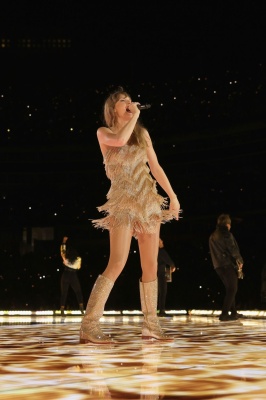 taylor_0012.jpg