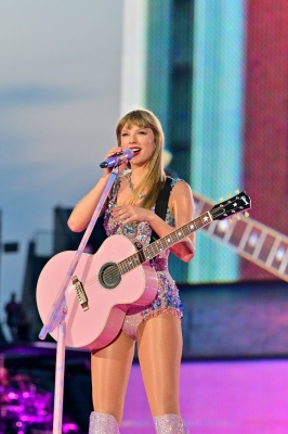 taylor_0006.jpg