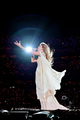 taylor_0011.jpg
