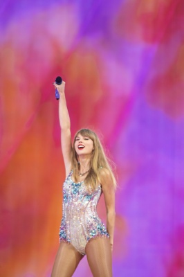 taylor_0003.jpg