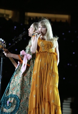 taylor_0001.jpg