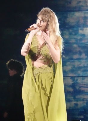 taylor_0072.jpg