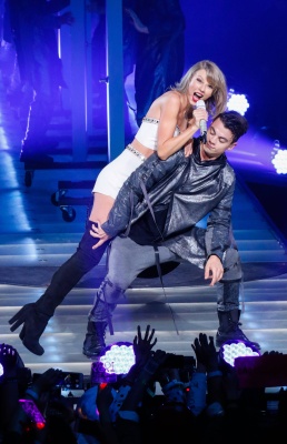 taylor_0025.jpg