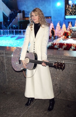 taylor_0006.jpg