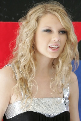 taylor_0003.jpg