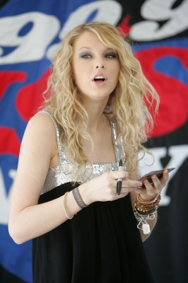 taylor_0004.jpg