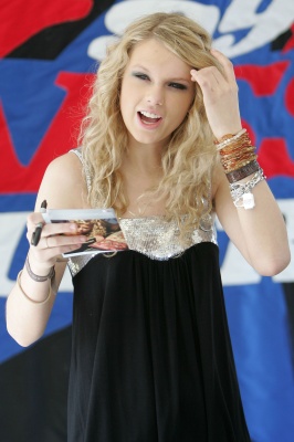 taylor_0011.jpg