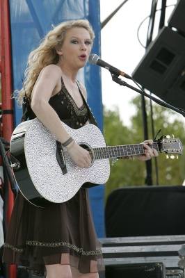 taylor_0024.jpg