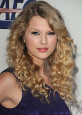 taylor_0012.jpg