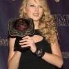 Filename=taylor_0050.jpg
Filesize=1238KiB
Dimensions=2229x3000
Date added=May 05, 2025 taylor_0050.jpg