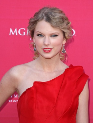 taylor_0014.jpg