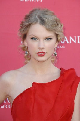 taylor_0070.jpg
