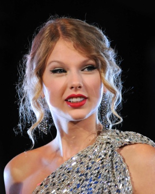 taylor_0012.jpg