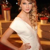 Filename=taylor_0029.jpg
Filesize=840KiB
Dimensions=2044x3000
Date added=May 05, 2025 taylor_0029.jpg