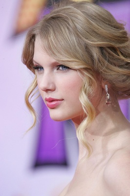 taylor_0001.jpg