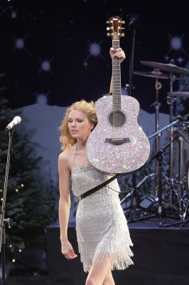 taylor_0001.jpg