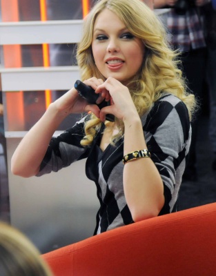 taylor_0009.jpg