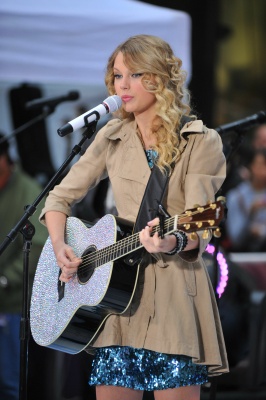 taylor_0003.jpg
