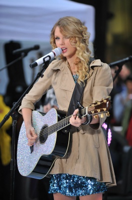 taylor_0008.jpg