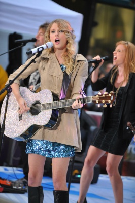 taylor_0015.jpg