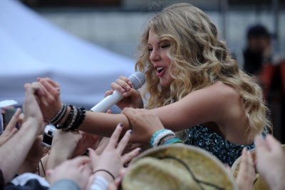 taylor_0103.jpg