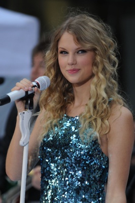 taylor_0113.jpg