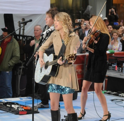 taylor_0165.jpg